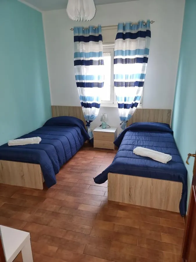 Palermo Tusa Apartment Włochy
