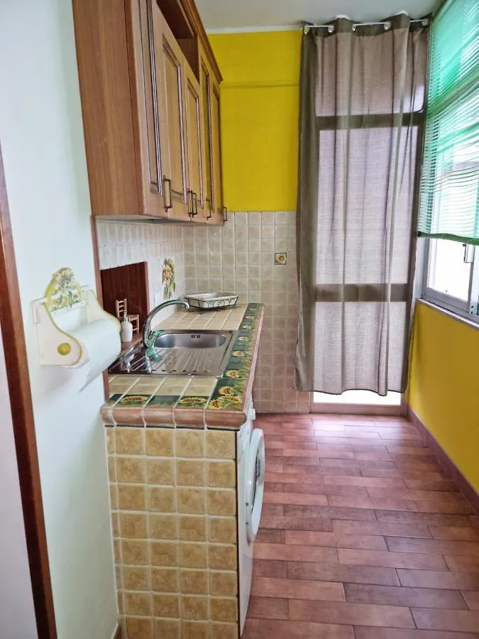 Palermo Tusa Apartment