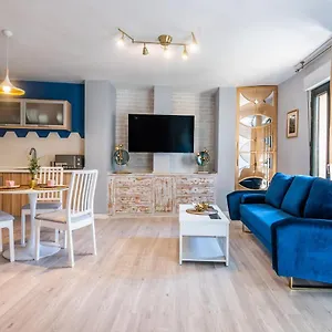 https://tuguest-alhacaba-apartment.es-andalucia.com