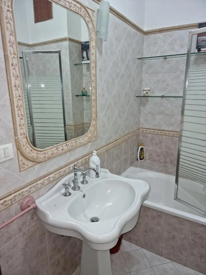 Palermo Tusa Apartment